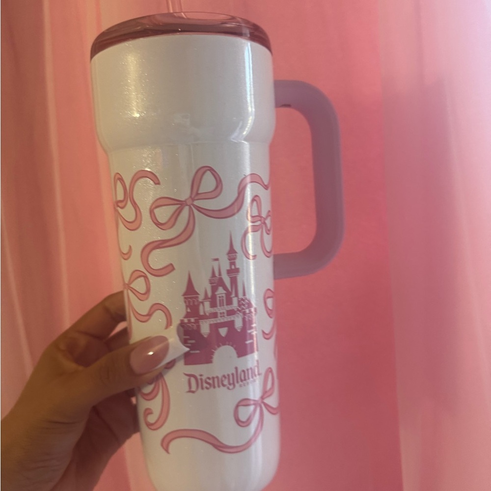 Disneyland Pink and White bow cup with Castle Design